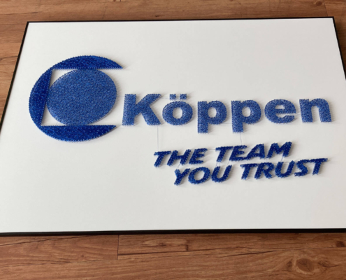 Nagelbild-Fadenbild-Köppen-Sonderfarbe blau-Besucherzimmer von moll-real